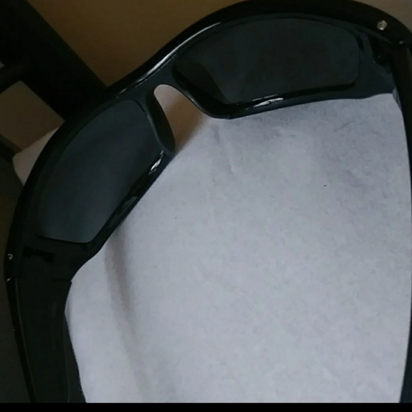 Mens Sunglasses - Picture 5 of 5